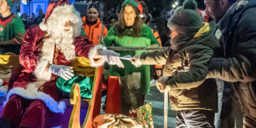 Desfile de Papá Noel en Guadalajara 2024: Magia, Música y Diversión Navideña