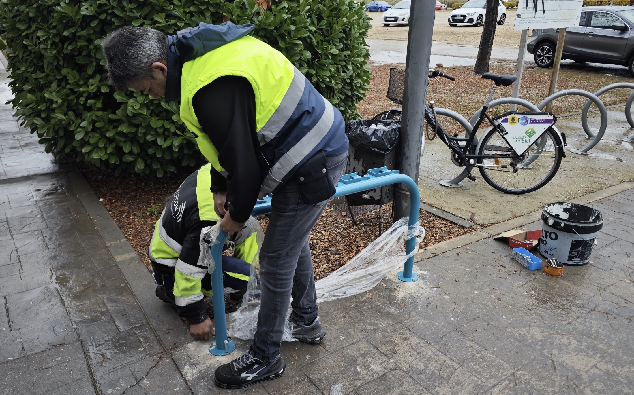 Alovera invierte más de 60.000 euros en mejoras de movilidad sostenible: carril bici, aparcamientos para patinetes y más