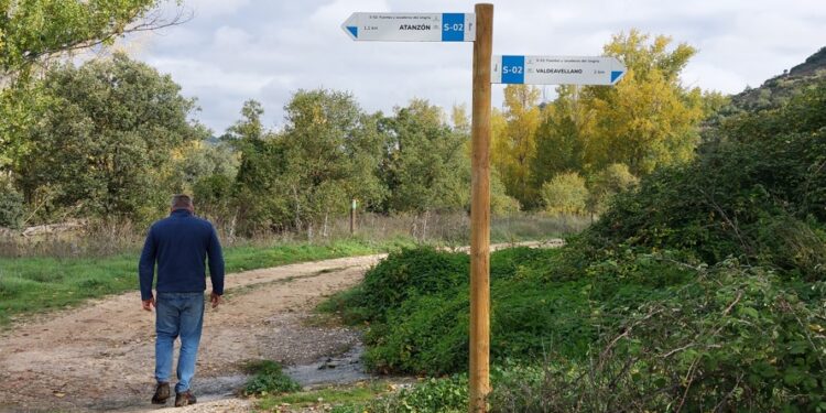Descubre el Valle del Río Ungría: Rutas de senderismo y biodiversidad en el corazón de La Alcarria