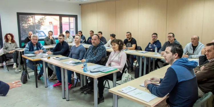 Curso de piloto de drones de ADAC