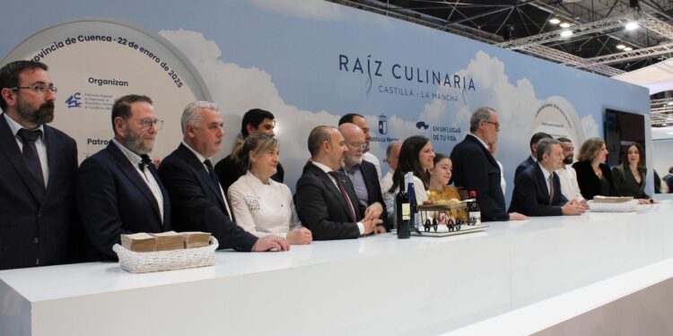 Federación de Turismo y Hostelería de Guadalajara Participa en FITUR 2025 con Muestra Gastronómica y Promoción de la Provincia