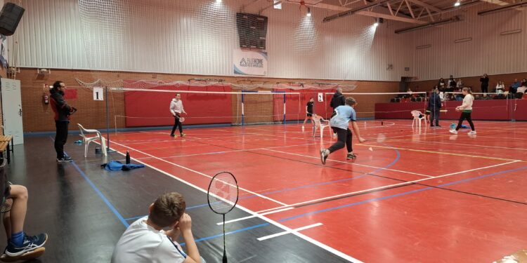 Arranca el XIII Circuito Provincial de Bádminton Escolar en Guadalajara: Resultados y Próximas Fechas