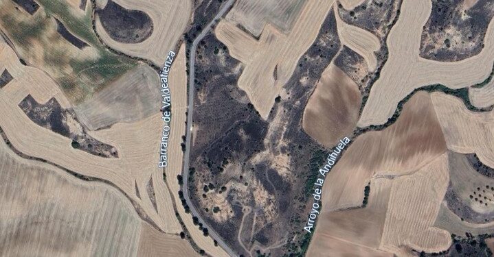 Ruta de Senderismo en Brihuega: Descubre el Barranco de Valdehita el 16 de Febrero