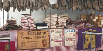 La Feria de las Mercaderías de Tendilla mantiene su esencia ganadera en 2025