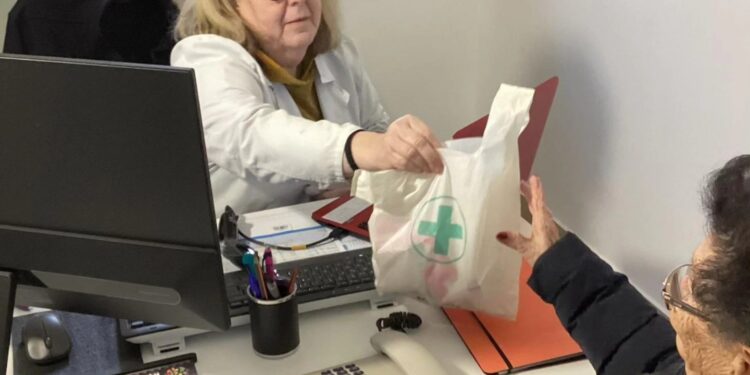 Nuevos botiquines en Tomellosa, Archilla y Valdesaz amplían la cobertura farmacéutica local