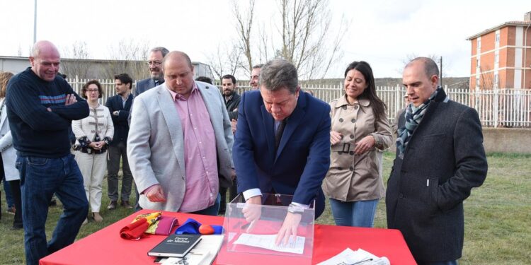 Otra “primera piedra” más: el ilusionismo político de Page en Guadalajara