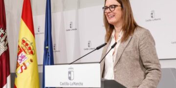 Castilla-La Mancha refuerza la asistencia farmacéutica rural con 20 nuevos botiquines para zonas despobladas