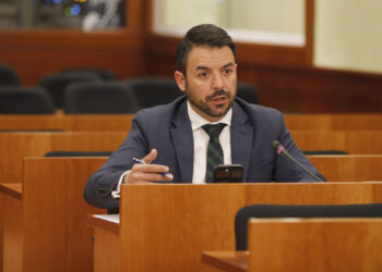 IVÁN SÁNCHEZ EXIGE LA REPARACIÓN URGENTE DEL CEIP SAN ANTONIO DE PORTACELI