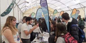 Cientos de adolescentes aprovechan Alonexo para su futuro académico y profesional