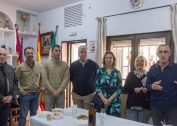 La alcaldesa de Guadalajara participa en la jornada de convivencia del Hogar Extremeño