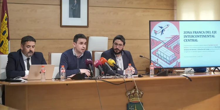 El Corredor del Henares avanza hacia una Zona Franca con apoyo de Azuqueca, Cabanillas y Marchamalo