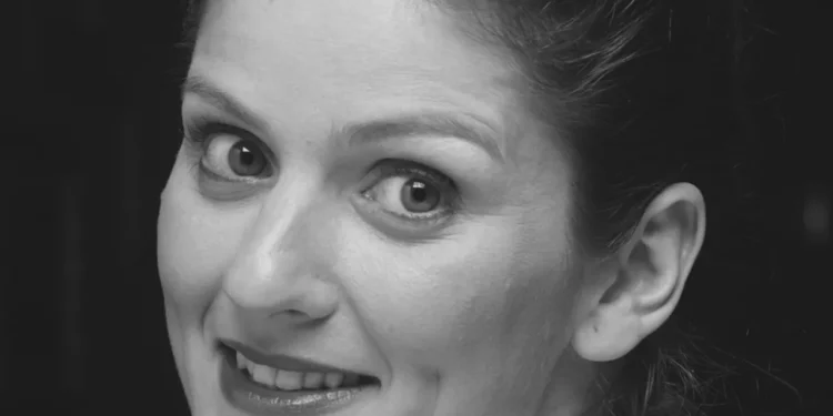 Lectura dramatizada en la Biblioteca Pública de Guadalajara con Abigail Tomey