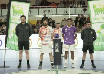 IMPULSE BM Guadalajara lucha sin éxito contra ABANCA Ademar León