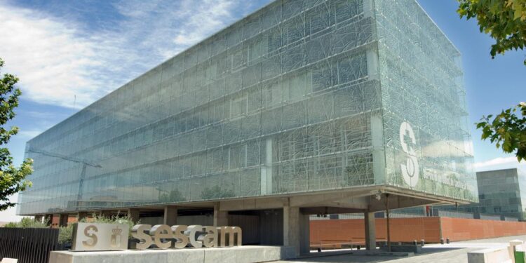 Castilla-La Mancha presenta más de 20 proyectos innovadores en el Congreso Nacional de Hospitales 2025