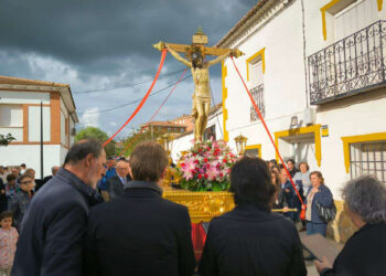 Cierre de las Fiestas de Mayo 2025 en Cabanillas con la segunda procesión del Cristo de la Expiración