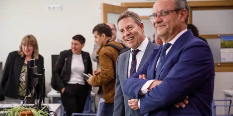 El presidente García-Page visita Sigüenza y presenta nuevas ayudas al campo y una rebaja de deuda autonómica