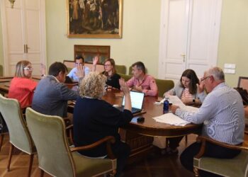 La Diputación de Guadalajara refuerza los expedientes urbanísticos en pueblos con nuevos convenios con Arquitectos y Aparejadores