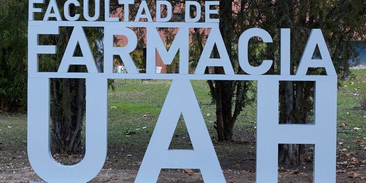 La Facultad de Farmacia UAH celebra 50 años formando profesionales en salud, investigación y farmacología