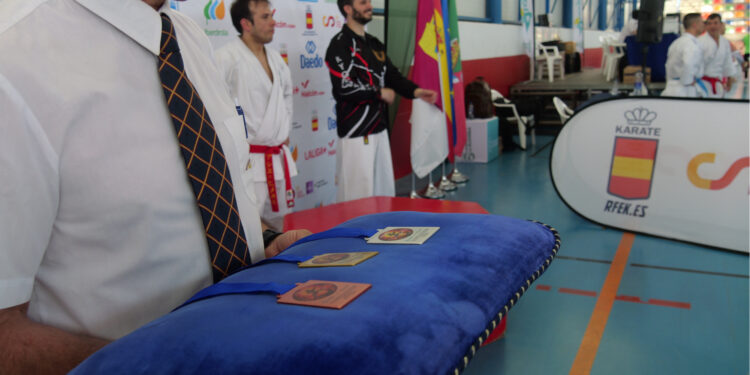 Alovera acoge la Copa de España de Estilo de Karate con más de 650 participantes de toda España