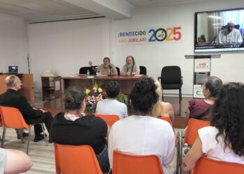 Accem organiza Mesas Interculturales en Casa Nazaret por el mes de los refugiados en Guadalajara