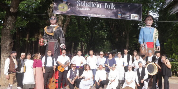 El Ayuntamiento de Guadalajara convoca el concurso del cartel anunciador del Solsticio Folk 2025