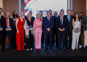 Emiliano García-Page destaca el papel de los medios de comunicación en los I Premios Castilla-La Mancha de La Razón