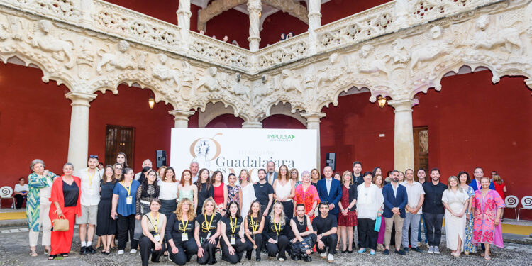 Guadalajara es Moda 2025: talento local, diseño sostenible y alta costura conquistan el Palacio del Infantado