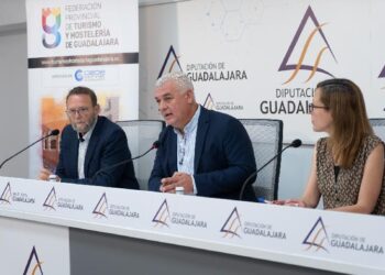 Guadalajara impulsa el turismo rural con rutas gratuitas para asociaciones locales