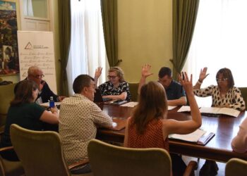 La Diputación de Guadalajara destina 65.000 € al Geoparque de Molina-Alto Tajo para actividades científicas y de divulgación en 2025