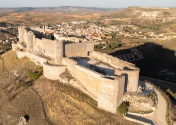 La Diputación invertirá 444.245 euros en la reconstrucción del muro noreste del castillo de Jadraque