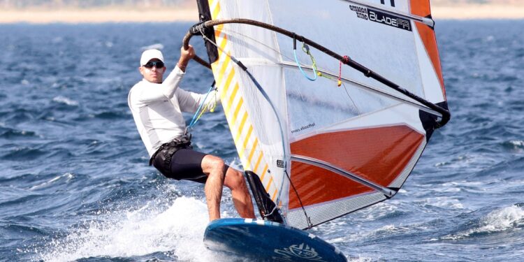 Alfonso Tertre, tercer clasificado en el Campeonato Ibérico de Fórmula Windsurf 2025 en Portugal