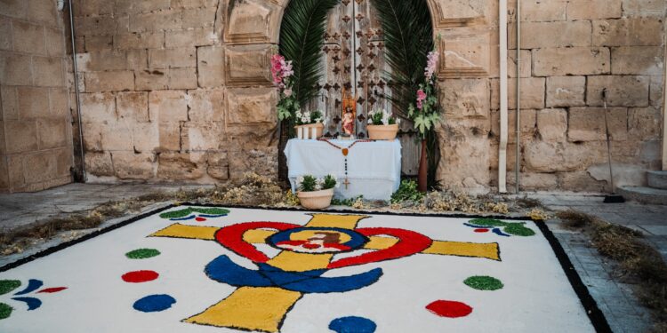 Corpus Christi 2025 en Almonacid de Zorita: tradición, arte efímero y emoción en Guadalajara