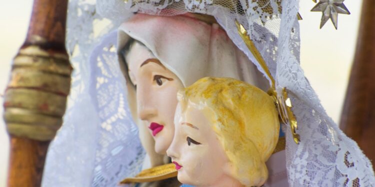 Procesión Marinera en el embalse de Bolarque honra a la Virgen del Carmen en Almonacid de Zorita (Guadalajara)