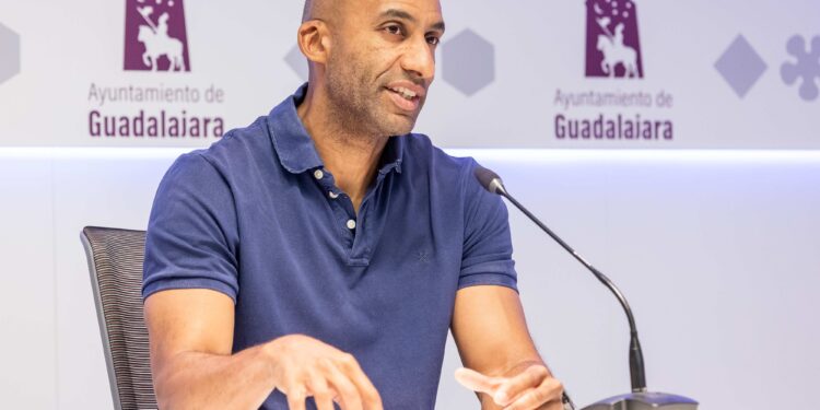 El Ayuntamiento de Guadalajara destina casi 2 millones de euros a la modernización de instalaciones deportivas