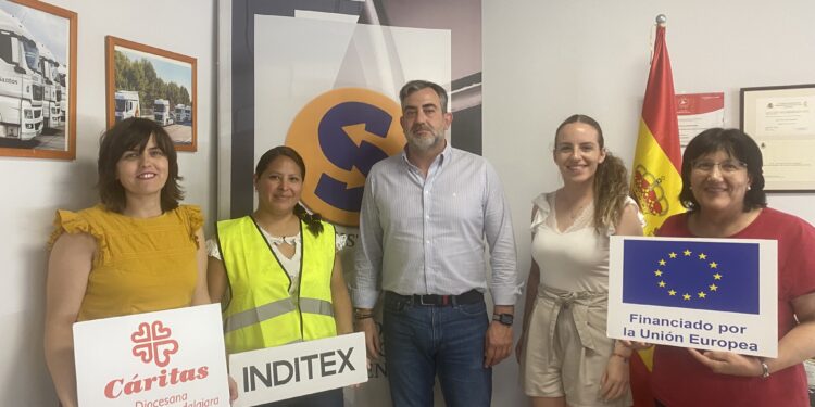 Informadsa, Family Cash, Grupo Logístico Santos y Alcampo se unen al proyecto de formación laboral de Cáritas