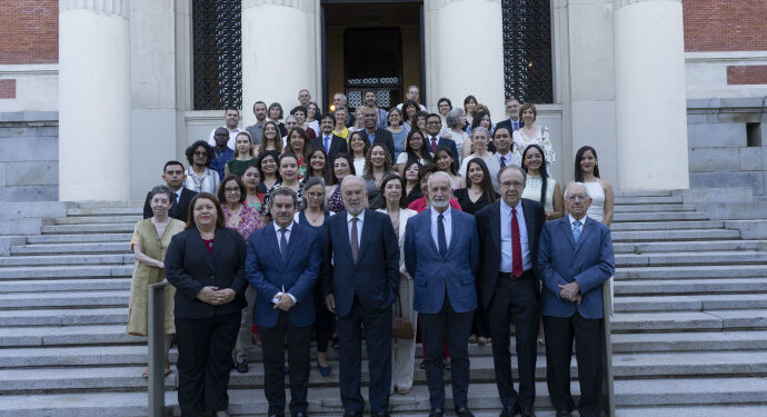 La Escuela de Lexicografía Hispánica clausura el XXIII curso del máster en corrección lingüística en la RAE