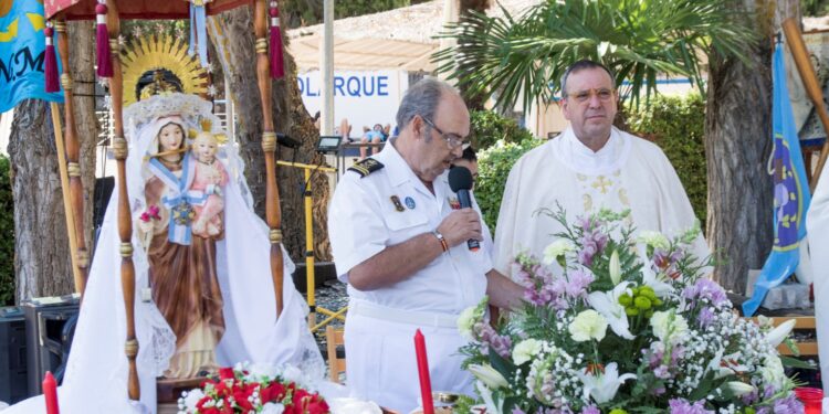 Procesión Marinera en el embalse de Bolarque honra a la Virgen del Carmen en Almonacid de Zorita (Guadalajara)