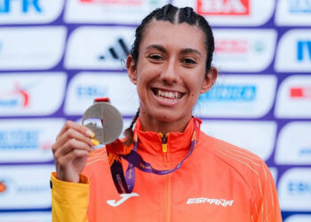 Rocío Arroyo, estudiante de Estudios Ingleses en la UAH, logra doble plata en el Europeo sub-23 de atletismo
