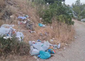 Sacedón denuncia el turismo incívico en los embalses de Entrepeñas y Buendía por suciedad y abandono