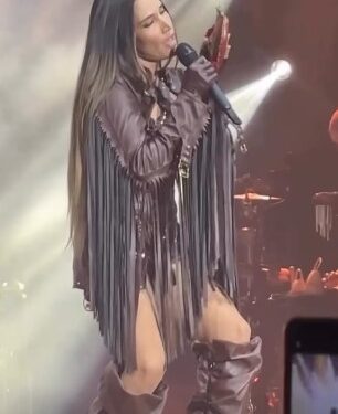 India Martínez emociona en el Alma Music Festival de Almadrones bajo la luna llena y entre campos de lavanda