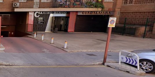 Atraco en el casino de Guadalajara: dos hombres armados roban 50.000 euros a plena luz del día