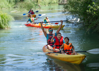 Trillo cierra su Julio Cultural con éxito entre rock, piraguas y motos