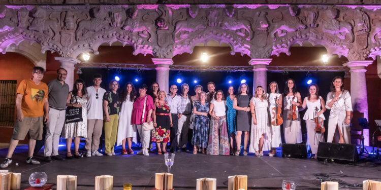 Éxito rotundo en la 32 edición de Versos a Medianoche en el Palacio del Infantado de Guadalajara