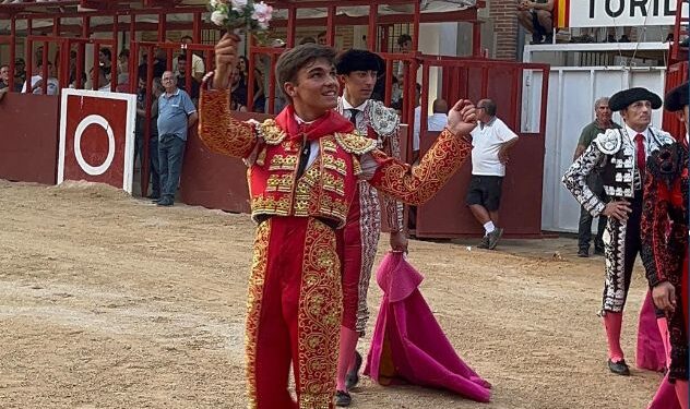 Jaime Torija a hombros en Tielmes