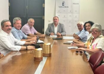 RECAMDER exige a la Comisión Europea restablecer los fondos LEADER para proteger el medio rural