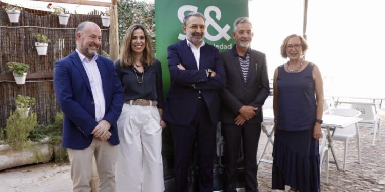 Última semana para la encuesta ciudadana de salud en Castilla-La Mancha: ya han participado 2.600 personas