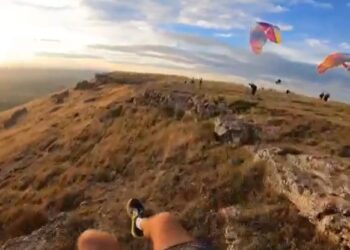 Accidente de parapente en La Muela de Alarilla: dos heridos graves trasladados al Hospital de Guadalajara