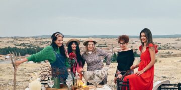 Cuatro mujeres emprendedoras reactivan Villanueva de Alcorón en la España despoblada