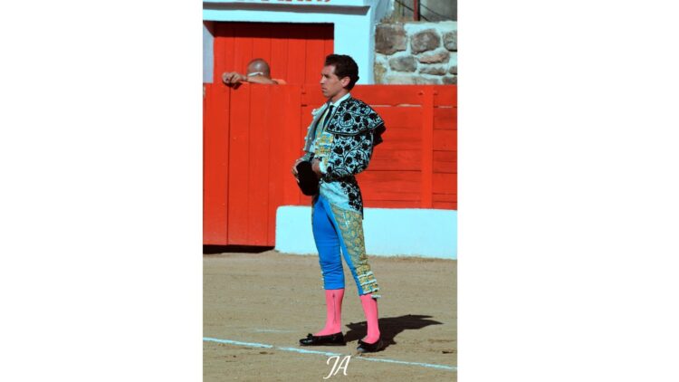 Triunfo de Puerta Grande en Sacedón para Leonardo Hernández y Ginés Marín