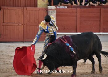 Borja Jiménez se consagra en Guadalajara y sale a hombros por la Puerta Grande “Iván Fandiño”
